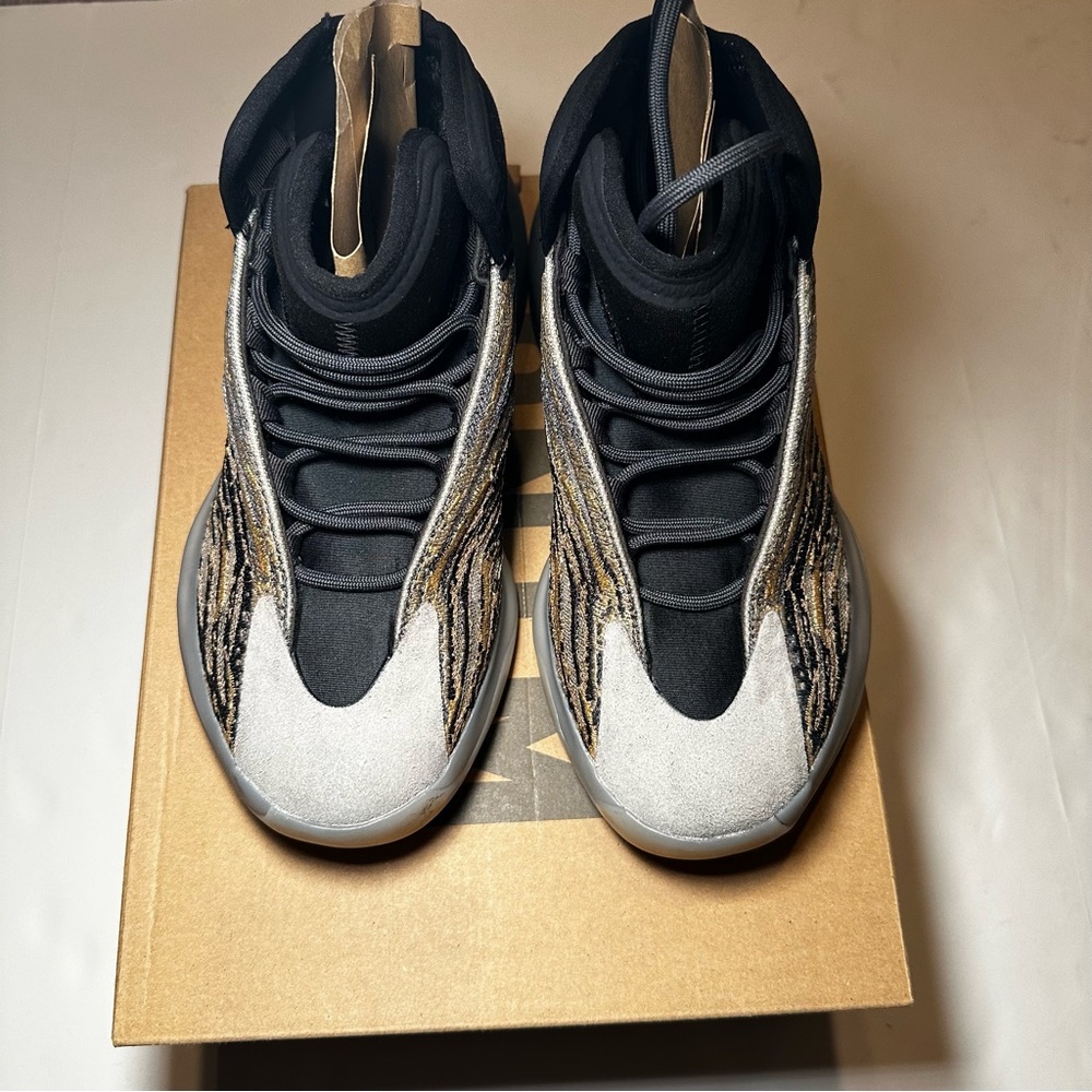 Yeezy Quantum “Amber Tint”